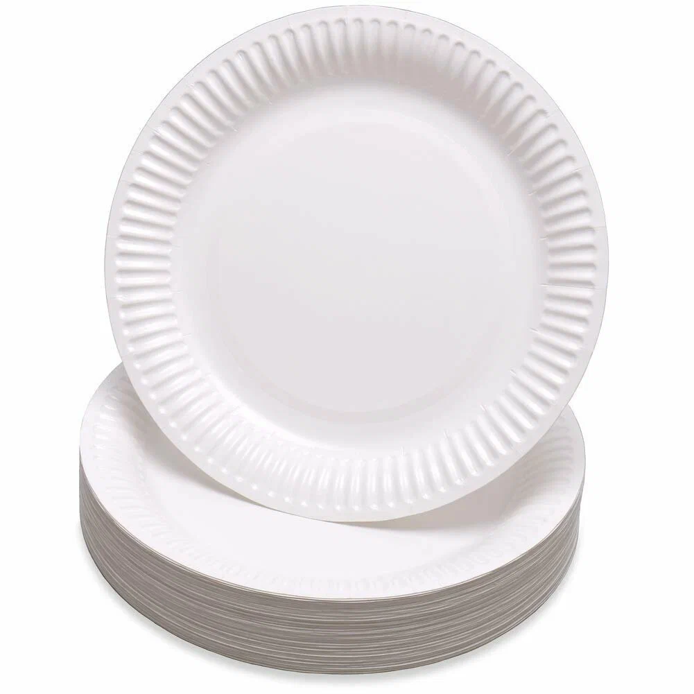 Бумажные одноразовые тарелки