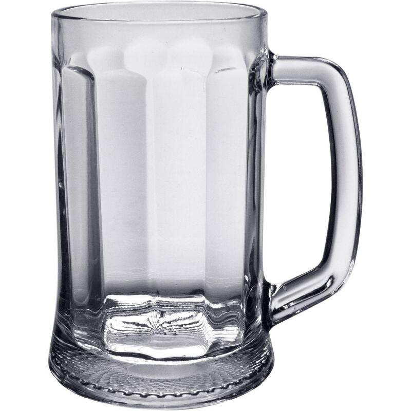 Бокалы и кружки под пиво