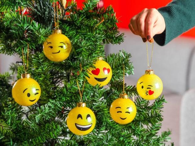 Украшаем новогоднюю елку: лучшие идеи