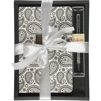 Ежедневник недатированный А5 Black&White Вост.мот,мет.ручка,наб 3-743/02-5