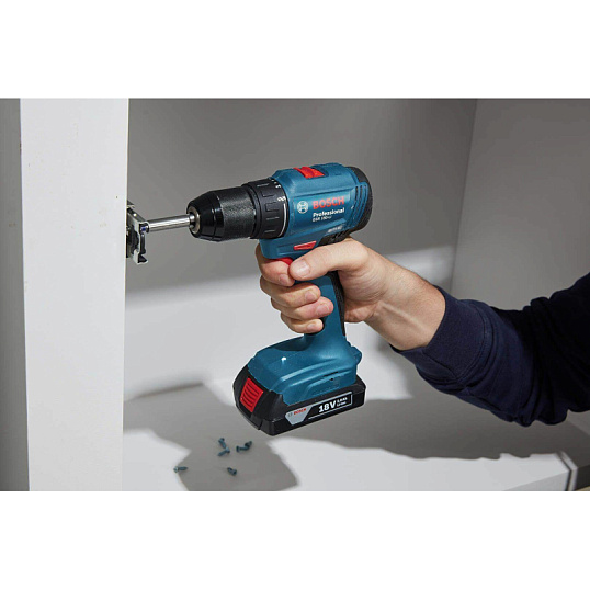 Дрель-шуруповерт аккумуляторная Bosch GSR 185-LI 06019K3000