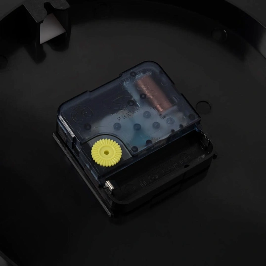 Часы настенные Текстура дерева d250мм, круг, основание черное 2526-003