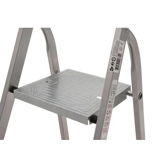 Стремянка алюминиевая 6 ступеней Новая Высота  1110106