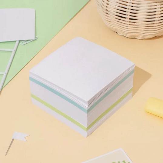 Блок для записей Attache Economy запасной 9х9х5 цветной 65-80г