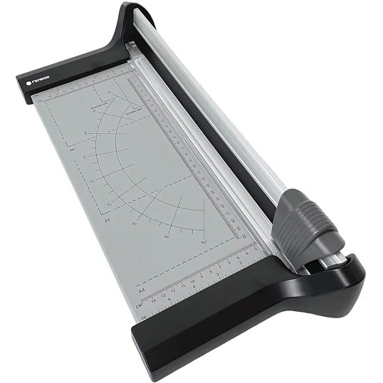 Резак для бумаги ГЕЛЕОС РРA4-1, 300мм, 10 листов, роликовый