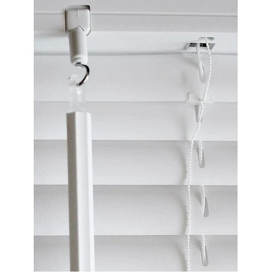 Жалюзи SKR Горизонтальные пластиковые Белый 50х160