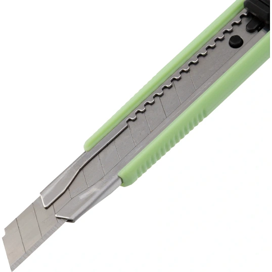 Нож универсальный Attache 9 мм пластиковый мет направл. зелён. авто