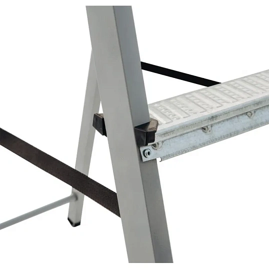 Стремянка стальная 5 ступеней Новая Высота 1150105