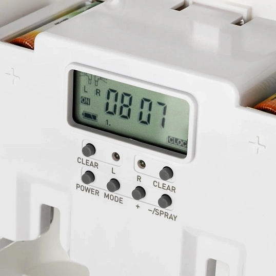 Освежитель воздуха автоматический (диспенсер) LuscanProfEtalon белый 151082