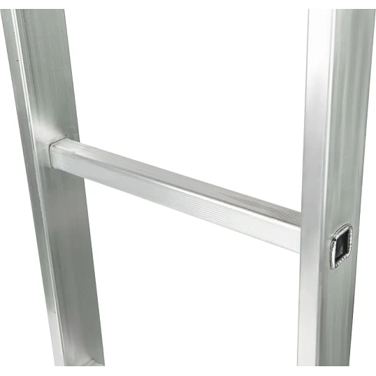 Лестница трехсекционная алюминиевая 3х10 ступеней TOPFORT