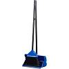 Комплект для уборки совок-ловушка с метлой на рукоятке, син