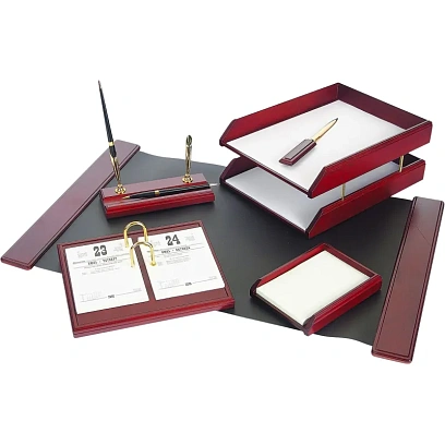 Набор настольный М6С-7А из красного дерева на 6 предметов