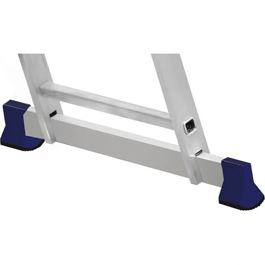 Лестница Алюмет алюминиевая трехсекционная 3x7 5307