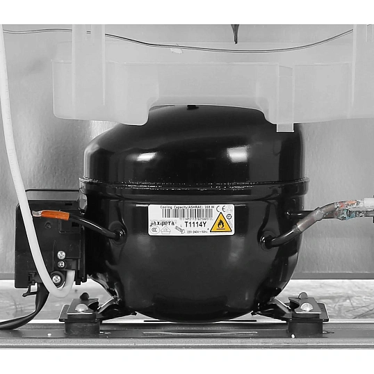Холодильник Indesit (ITR 5200 W)