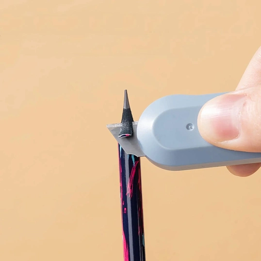 Карандаш Ч/Г Deli, Graffiti texture, кругл, ластик, EC044-HB, в асс