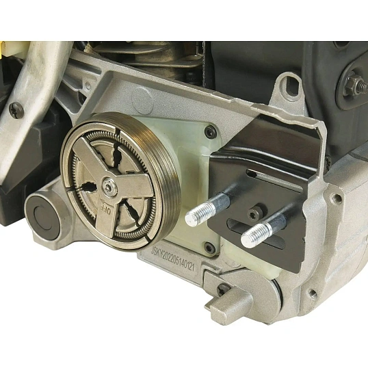 Пила цепная бензиновая Hanskonner HGC1618, 1.6 кВт / 2.4 л.с., шина 16