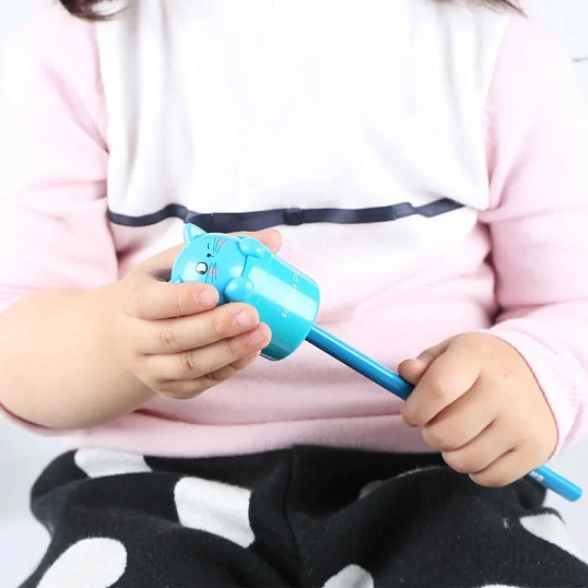 Точилка M&G So Many Cats, 1 отверстие, с контейнером, в ассорт, для детей