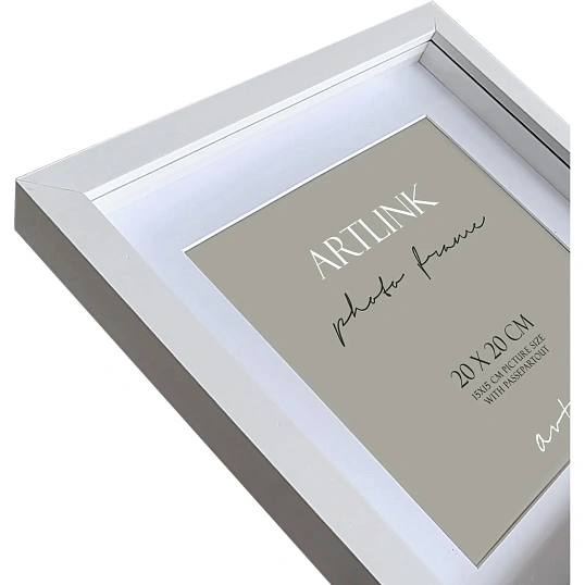Фоторамка с паспарту Camila Box White MDF 20x20/75652