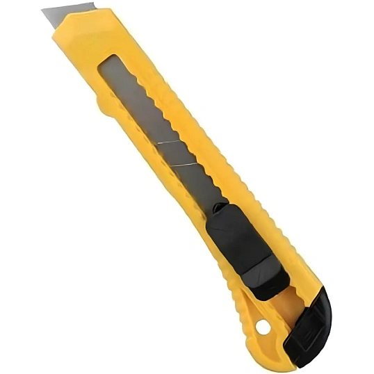 Нож канцелярский 18 мм Attache Economy  с фиксатором, полибег, цв.вассорт.