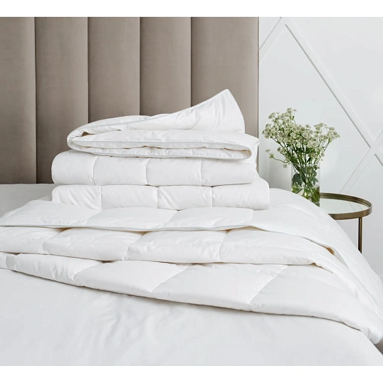 Одеяло 140х205,сверхлегкое, GM, Пух категории Экстра, Батист, Royal