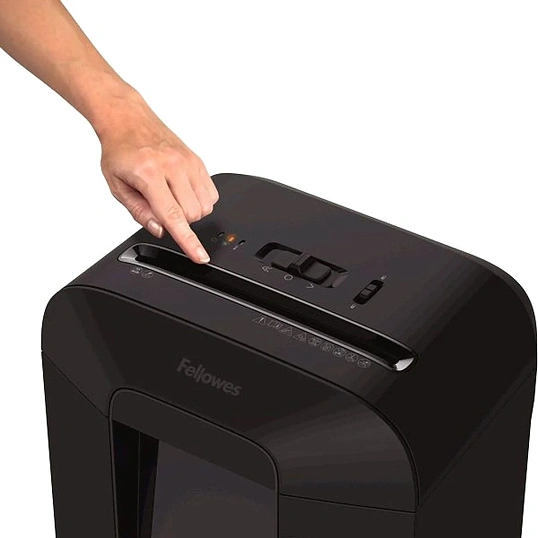 Шредер Fellowes Powershred LX85, DIN P-4,4х40мм,12лст,19лтр,SafeSense