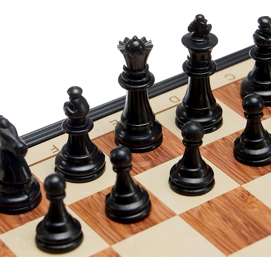 Настольная игра Магнитные шахматы 'Шахматы' из пластика,  24x24 см,2996845