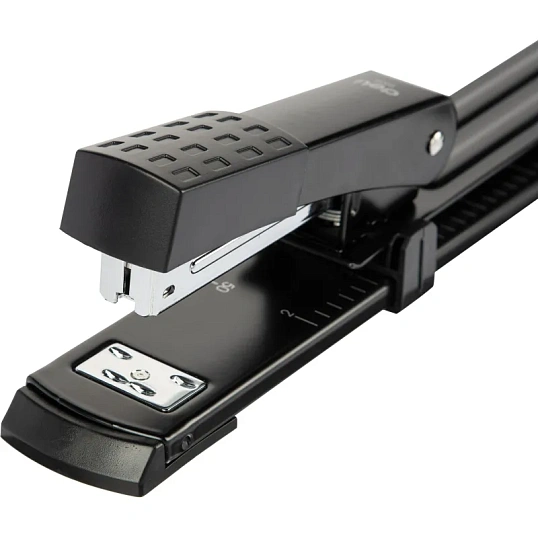 Степлер -брошюровщик Deli E0334 Essential (24/6 26/6) 25 листов,асс,100скоб