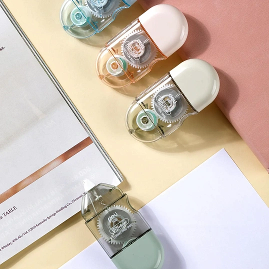 Корректирующая лента Deli EH351 5 мм x 8 м, цвет в ассортименте, блистер