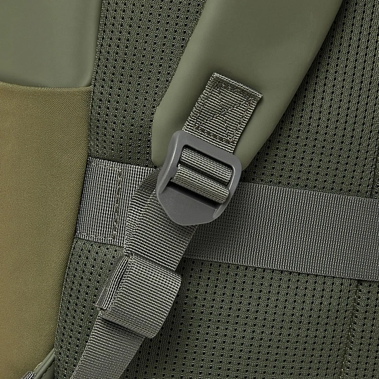 Рюкзак для ноутбука RIVACASE 7826 olive green Eden-ECO 17л, 14 /6