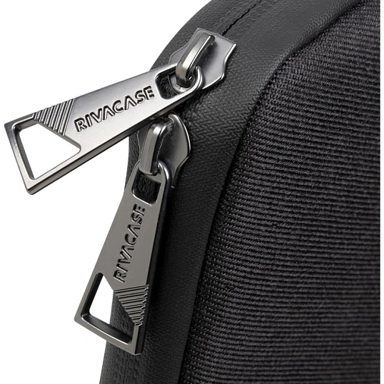 Чехол RIVACASE 8115 black Clark-ECO для MacBook Air 15 / 12