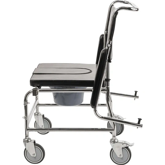 Кресло-каталка , с сан. Осн., литые колеса, ш.с.44см., Barry W2