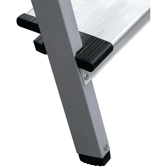 Стремянка ст./ал. Новая Высота NV 1137, 1х4 ступ. 130 мм 1137104