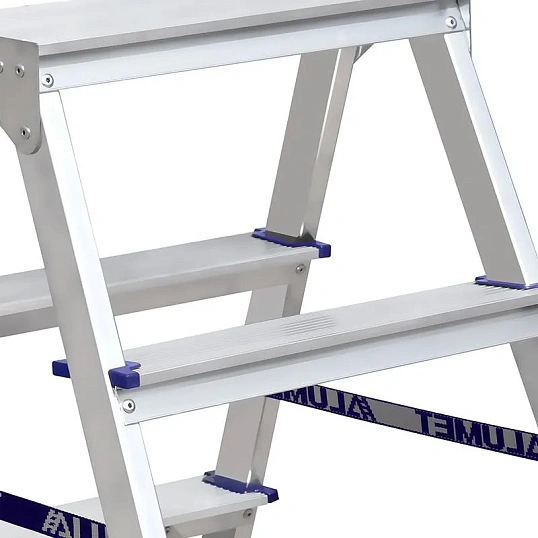 Стремянка Алюмет двухсторонняя алюминиевая 3 ст. AD7203