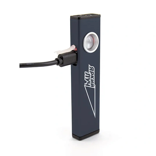 Фонарь ручной аккумуляторный XS -200 Scout Mini c клипсой и магнитом