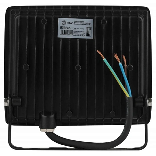 Прожектор светодиодный уличный ЭРА LPR-023-0-65K-050 50Вт 6500K IP65