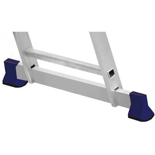 Лестница Алюмет алюминиевая трехсекционная 3x10 5310