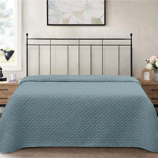 Покрывало 1.5 синтепон м951.02.36. / м956.02.36