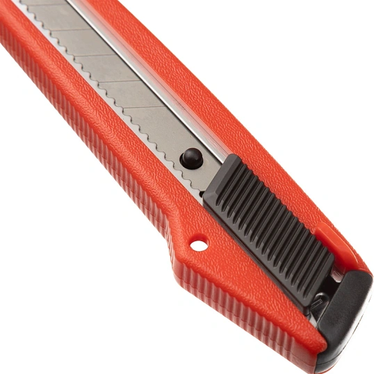 Нож универсальный Attache 18 мм пластиковый мет направл. борд. авто