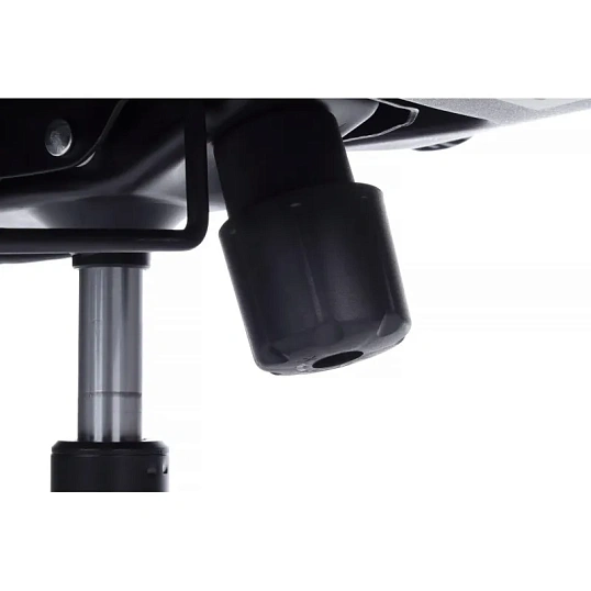 Кресло RV_Astra W-365A Черный