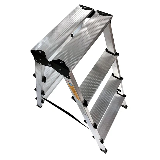 Стремянка двухсторонняя алюминиевая 4 ступени Комус    