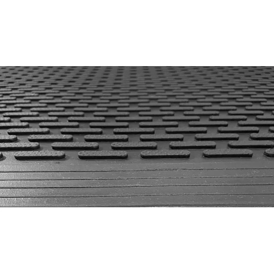 Коврик входной резиновый 60см x 90см х 8мм, тире