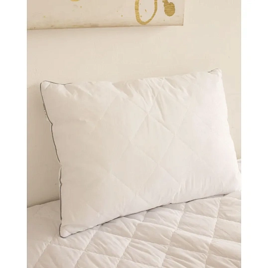 Подушка Luscan 50х70 стег.съем.чех на мол,кант,600г(холлофайб/микрофиб),бел