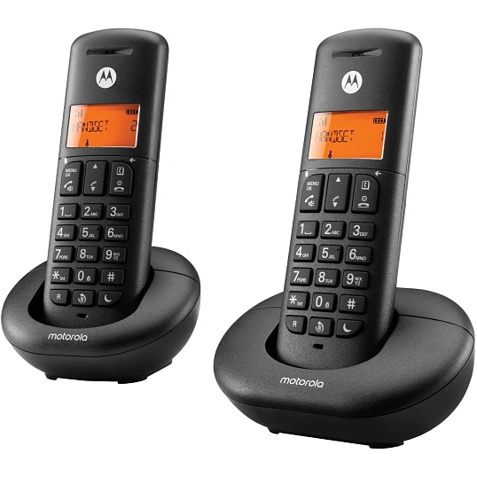 Радиотелефон Motorola DECT E202,цвет Черный), комплект из 2 трубок