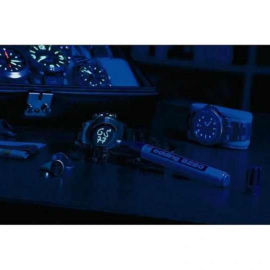 Маркер ультрафиолетовый EDDING E-8280 круглый наконечник 1,5-3мм