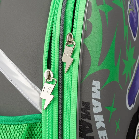 Ранец Комус Класс Basic Скейт, черный, 2 отд, эргоном спинка