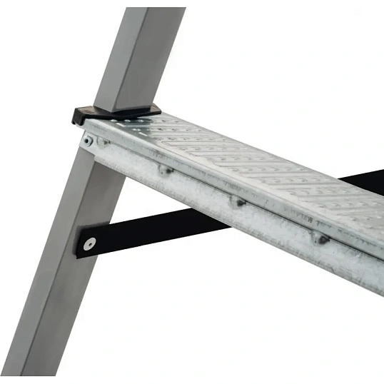 Стремянка стальная 5 ступеней Новая Высота 1150105