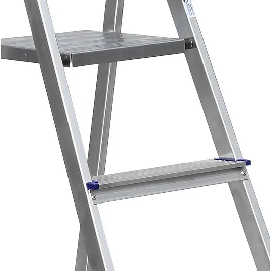 Стремянка Алюмет алюминиевая 7 ст. Ам707