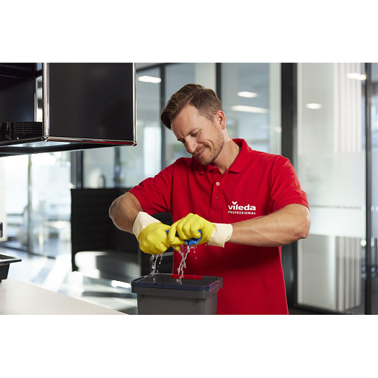 Салфетки хозяйственные Vileda р-МикронКвик 40х38 см красные 170636 5шт/уп