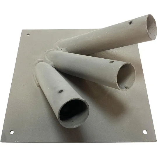 Кронштейн для флагштоков и флагов металлический тройной