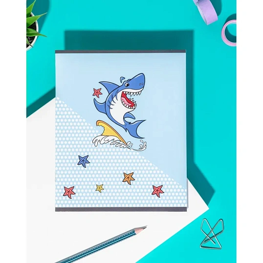 Тетрадь общая А5 48л Shark,клет,скреп, ВД-лак